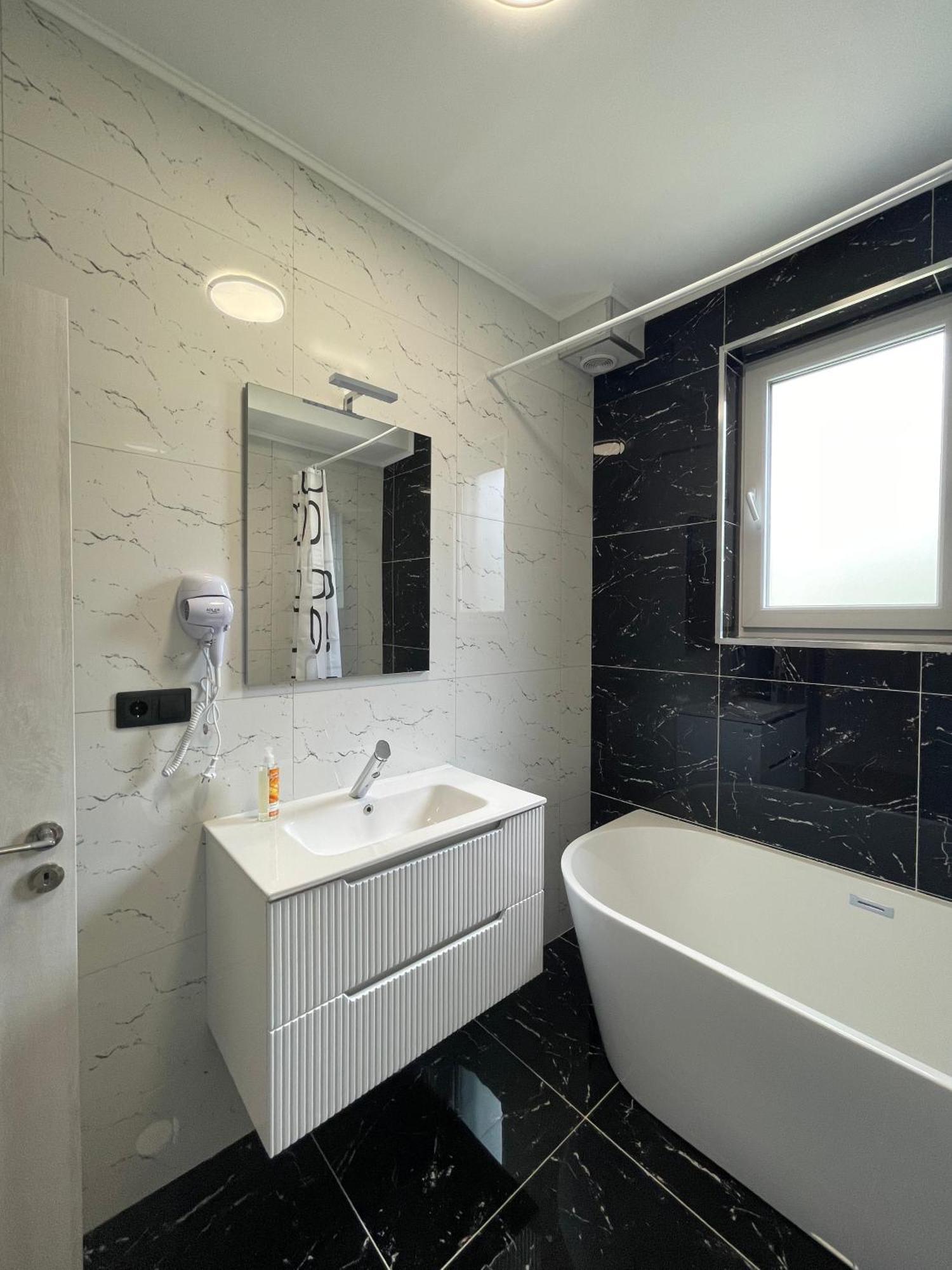 Prestige Suites - Cluj Luxury Exterior photo